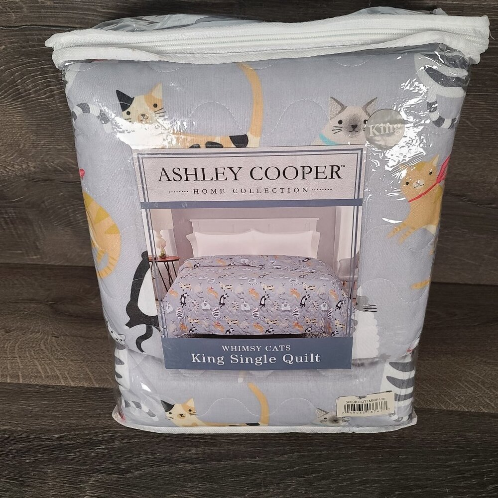 New in Bag Ashley Cooper Home Collection Whimsy Cats King Single Quilt